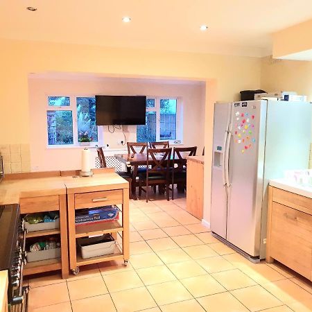 Specious 3Bed Property With Parking & Large Garden Aveley Экстерьер фото