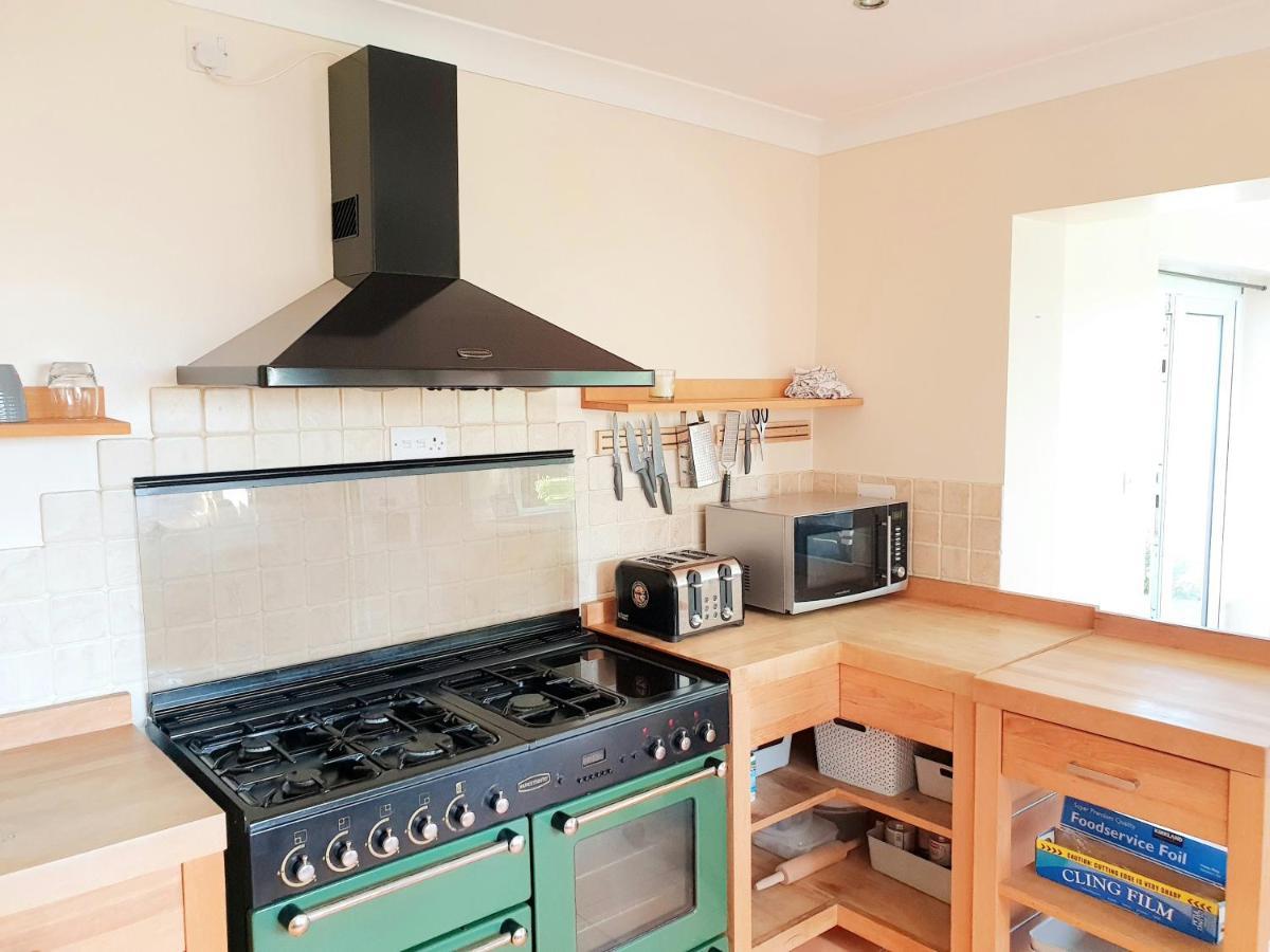 Specious 3Bed Property With Parking & Large Garden Aveley Экстерьер фото